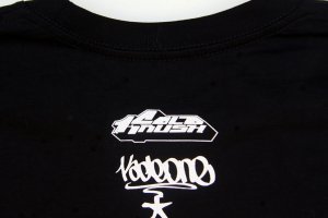 Rear Neck Line Print